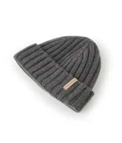 Berretto in cashmere con interno in seta