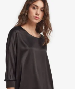 Blusa girocollo in seta