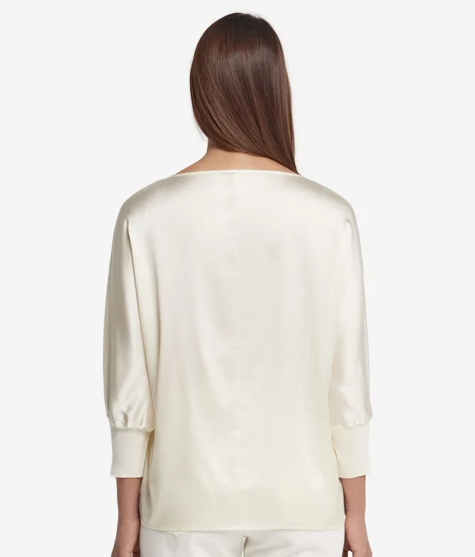 Blusa girocollo in seta