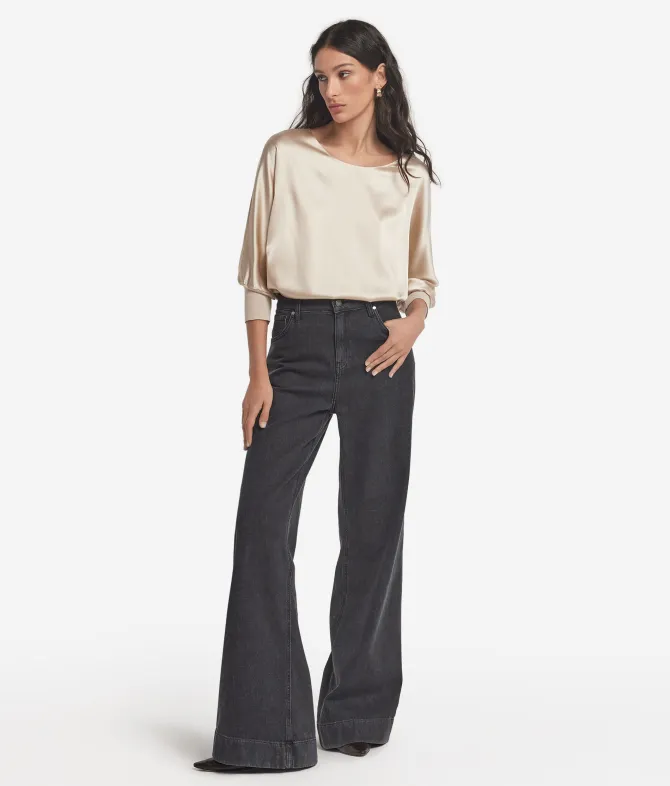 Blusa girocollo in seta