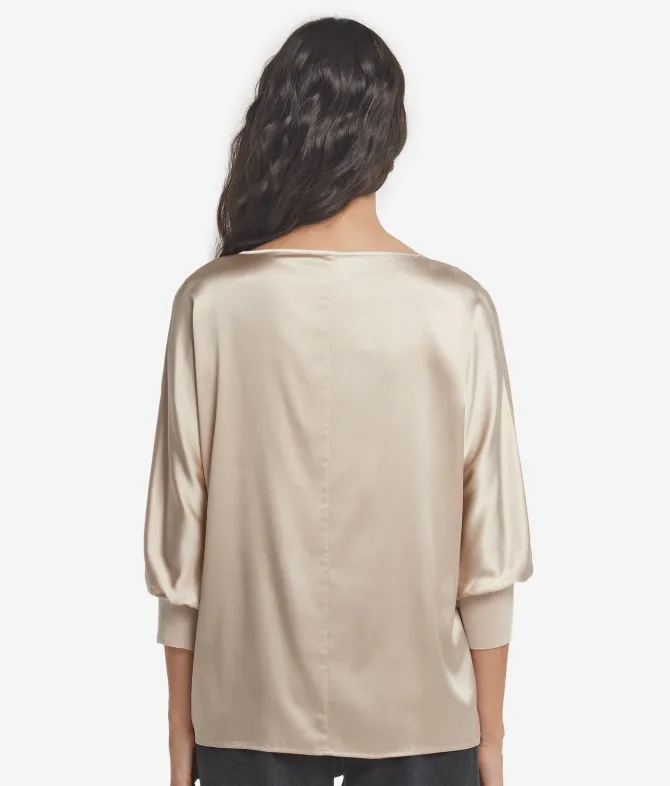 Blusa girocollo in seta