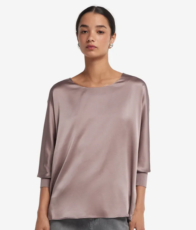 Blusa girocollo in seta