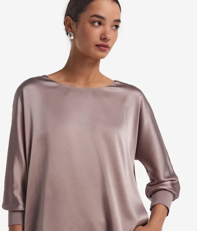 Blusa girocollo in seta