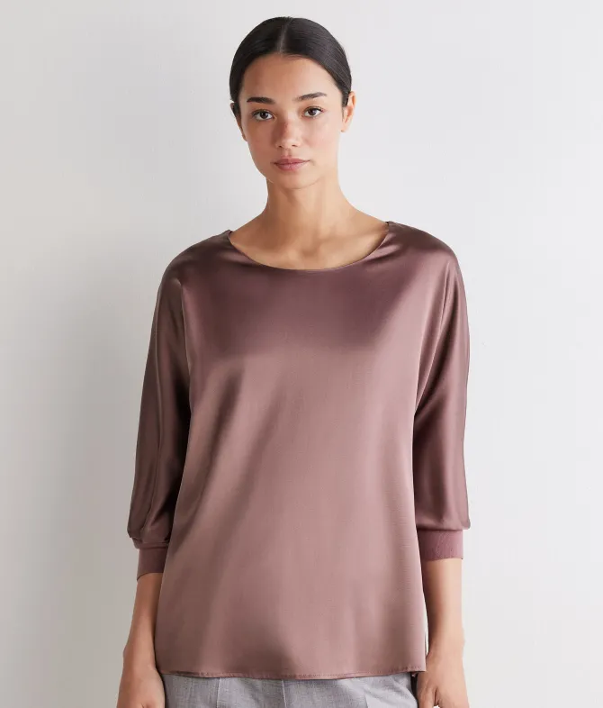 Blusa girocollo in seta