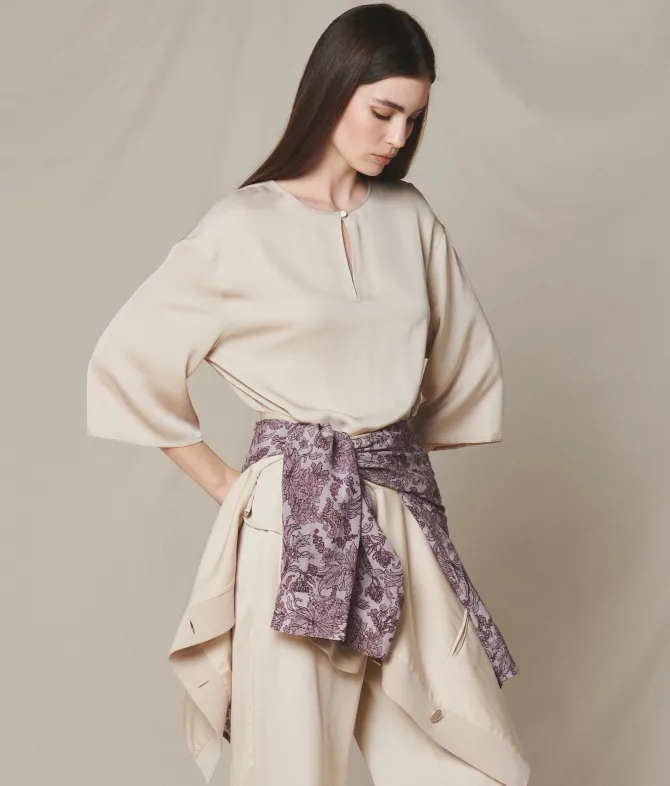 Blusa in raso opaco