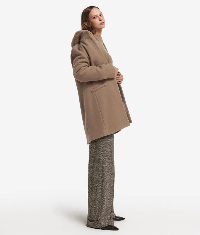 Cappotto con cappuccio in cashmere