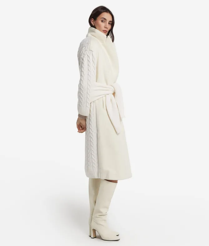Cappotto con intreccio in cashmere