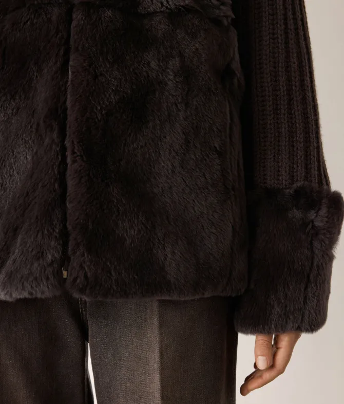 Cappotto in cashmere con inserti in pelliccia