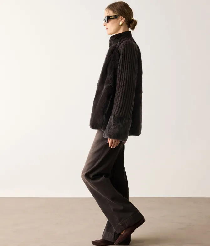 Cappotto in cashmere con inserti in pelliccia