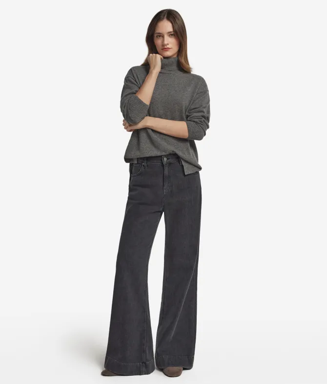 Dolcevita con spacchi in Cashmere Ultrasoft