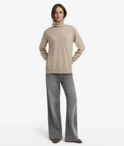 Dolcevita con spacchi in Cashmere Ultrasoft