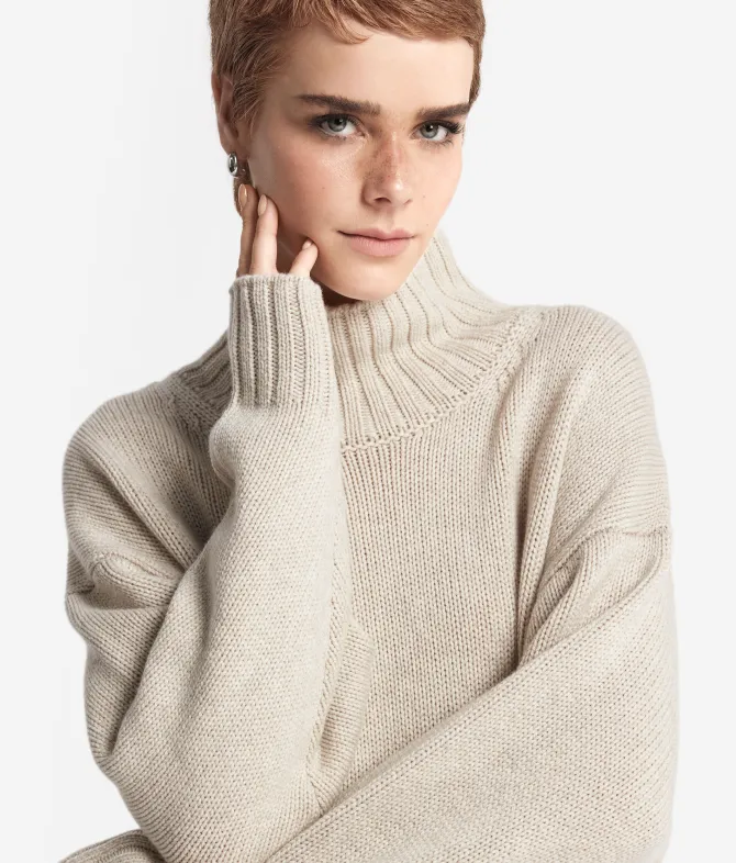 Maglia con collo a cratere in Cashmere Tricot