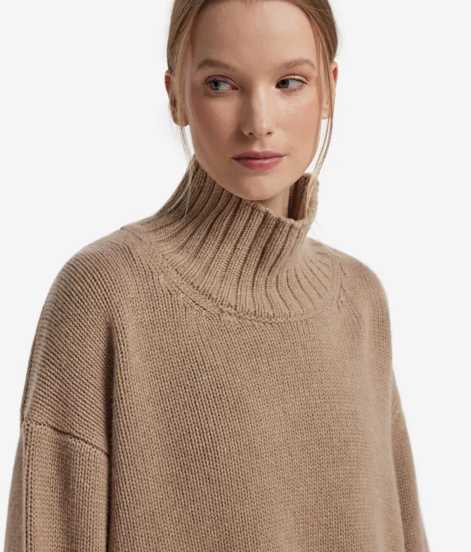 Maglia con collo a cratere in Cashmere Tricot