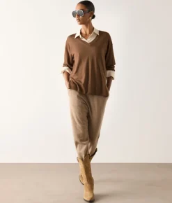 Maglia con scollo a V e spacchi in Cashmere Ultrafine