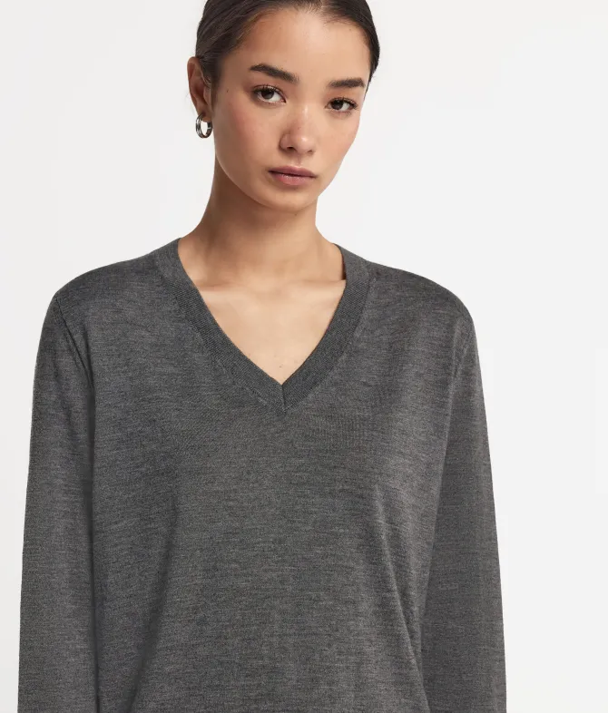 Maglia con scollo a V in Cashmere Ultrafine