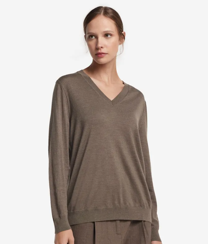 Maglia con scollo a V in Cashmere Ultrafine