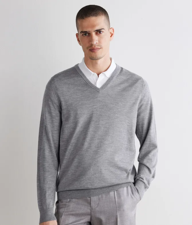 Maglia con scollo V in Cashmere Ultrafine