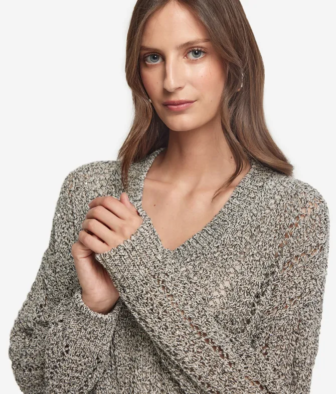 Maglia traforata con paillettes