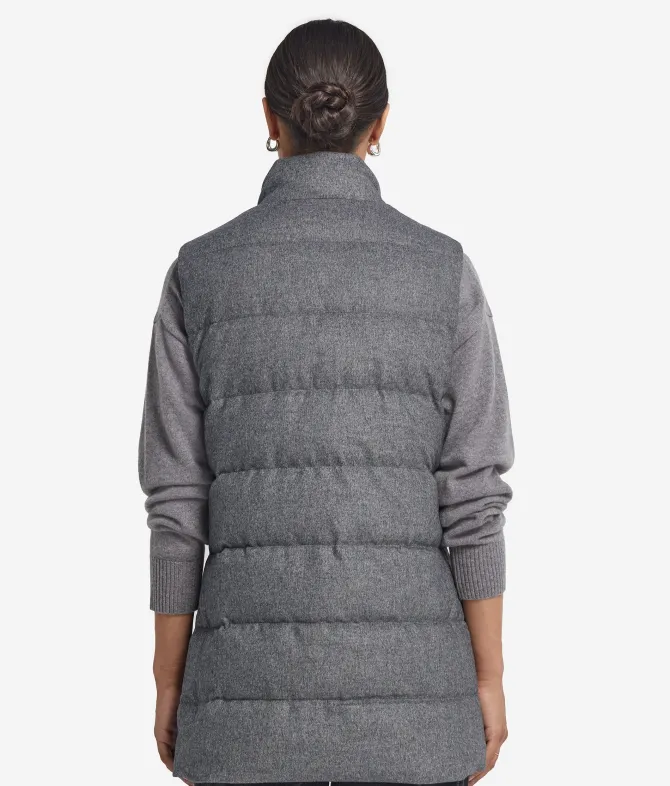 Piumino smanicato in seta e cashmere