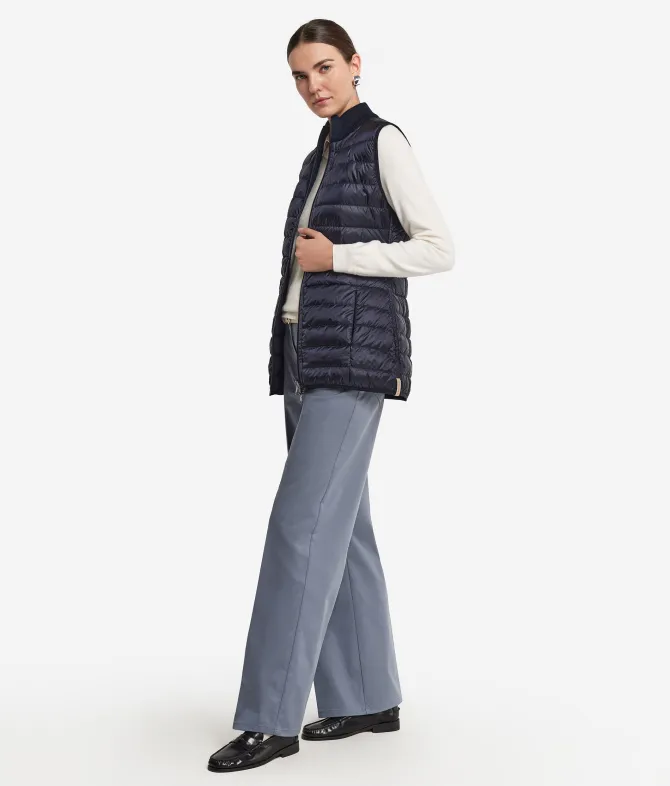Piumino smanicato reversibile con cashmere