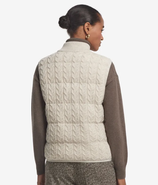 Piumino smanicato reversibile con intreccio in cashmere