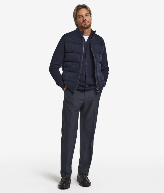 Piumino smanicato reversibile con trecce in Cashmere Ultrasoft
