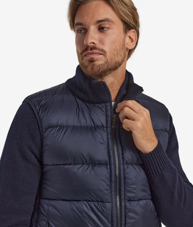 Piumino smanicato reversibile con trecce in Cashmere Ultrasoft