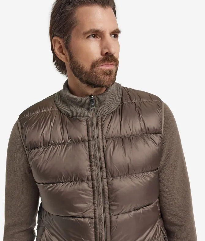 Piumino smanicato reversibile con trecce in Cashmere Ultrasoft