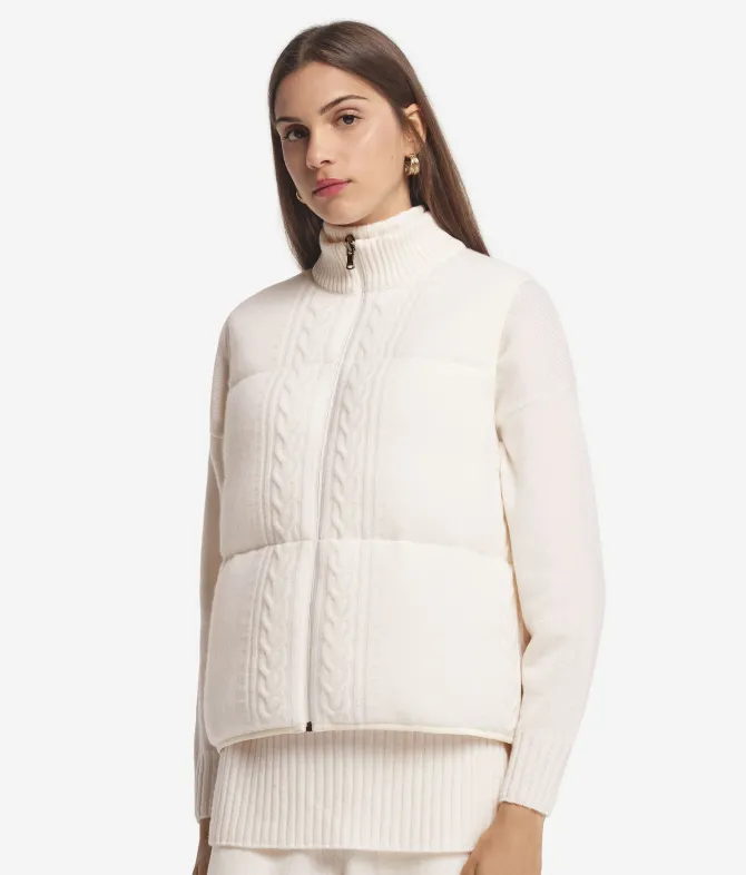 Piumino smanicato reversibile con trecce in cashmere