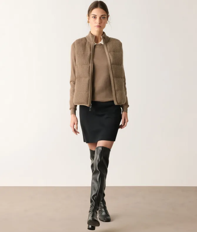 Piumino smanicato reversibile coste frisee in cashmere