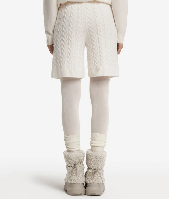 Short trecce in Cashmere Ultrasoft