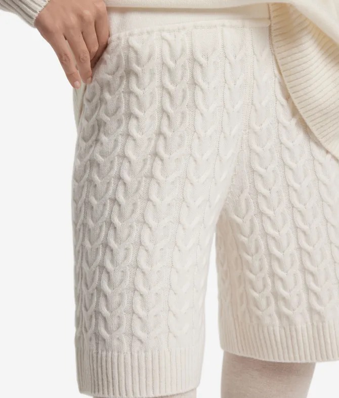 Short trecce in Cashmere Ultrasoft