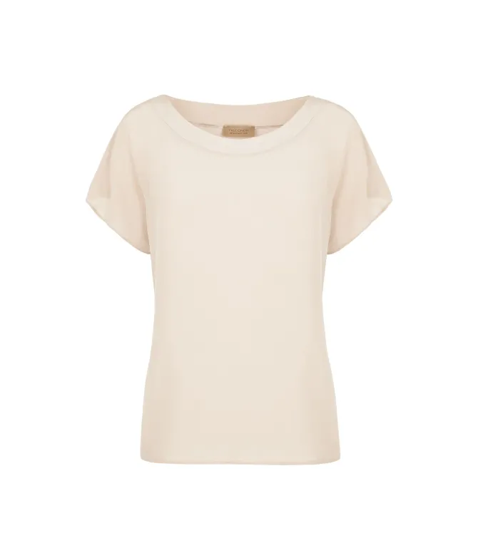 T-shirt con scollo a barchetta in seta e modal