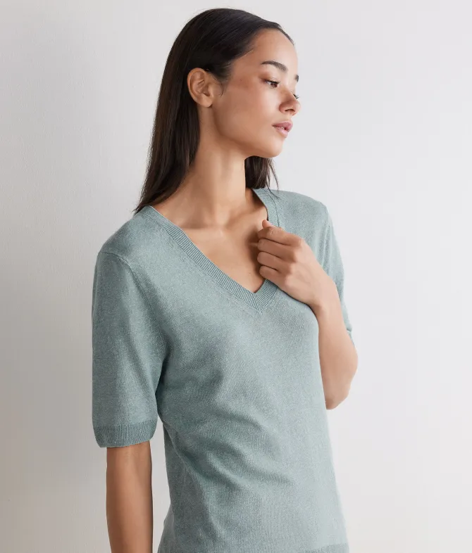 T-shirt con scollo a V in lino e cotone