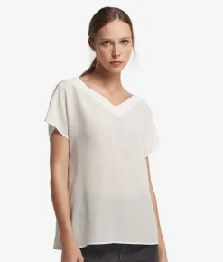 T-Shirt con scollo a V in seta e modal