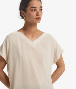 T-Shirt con scollo a V in seta e modal